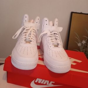 Men Air force 1 high triple white 11.5